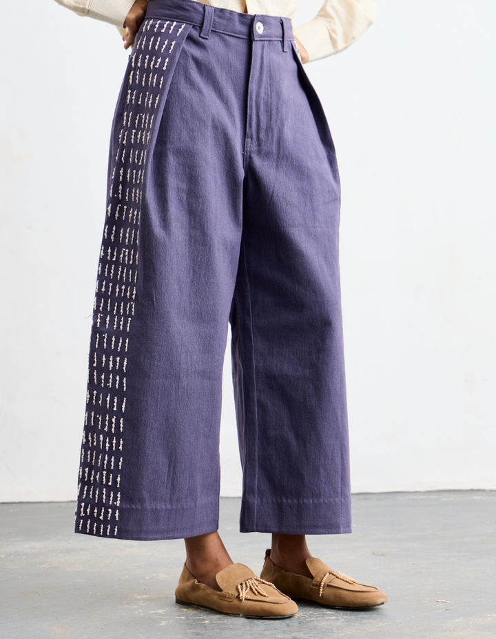 Jamun Embroidered Cropped Jeans