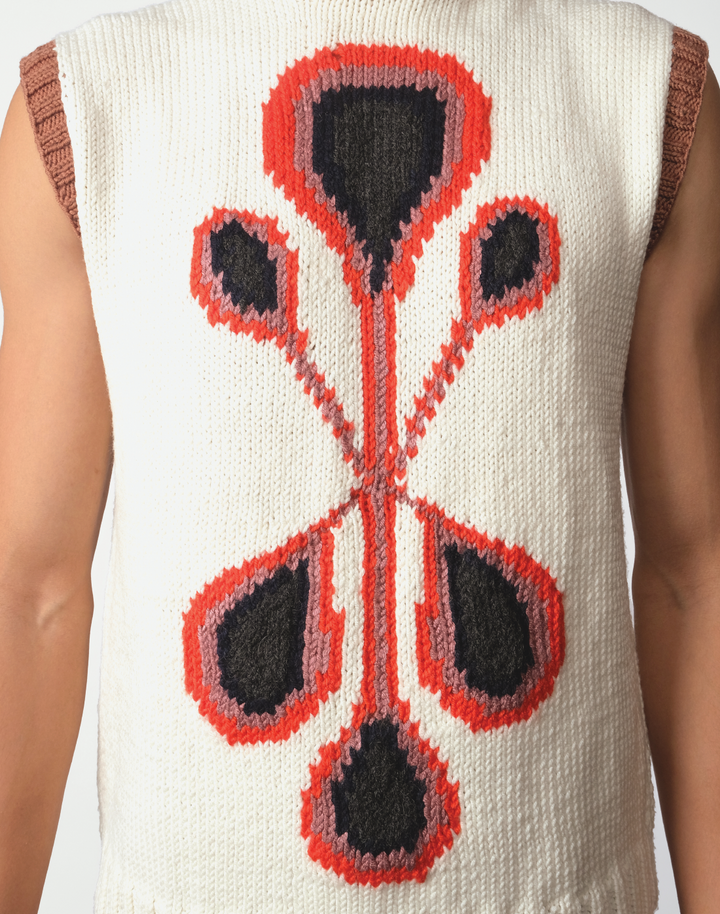 Intarsia Logo Sweater Vest – taarinianand Intarsia Logo Sweater Vest – taarinianand